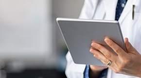 Who is CAREhub for?